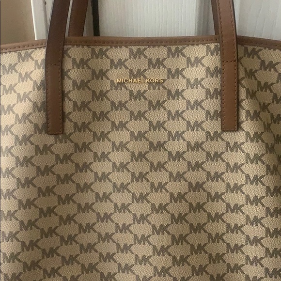 Michael Kors Tote - Picture 6 of 6